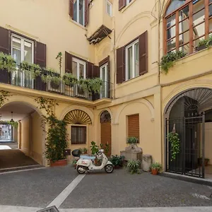 https://largo-di-torre-argentina-apartment.it-romehotels.com